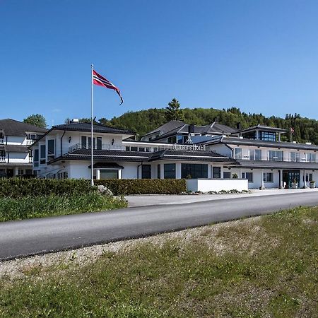 Aursnes Hotell Sykkylven المظهر الخارجي الصورة