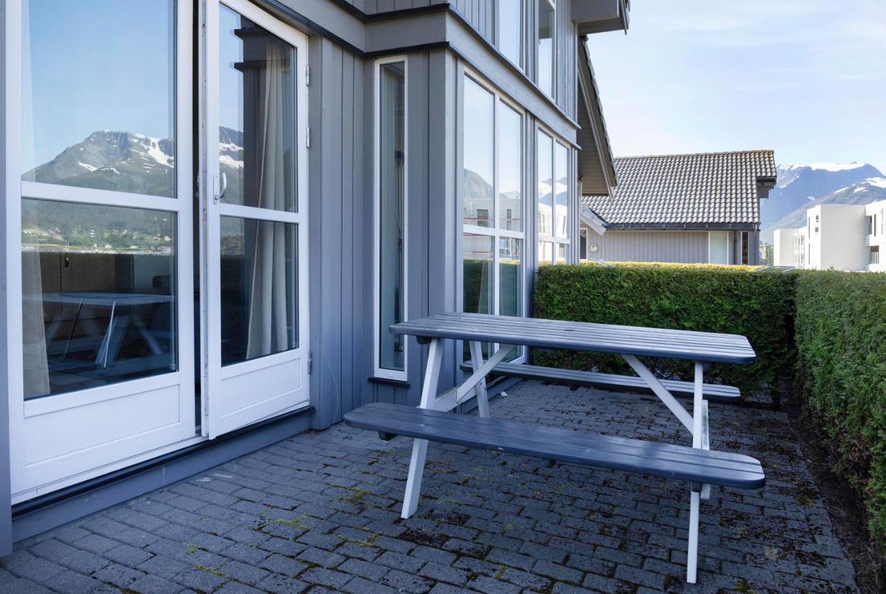 Aursnes Hotell Sykkylven المظهر الخارجي الصورة
