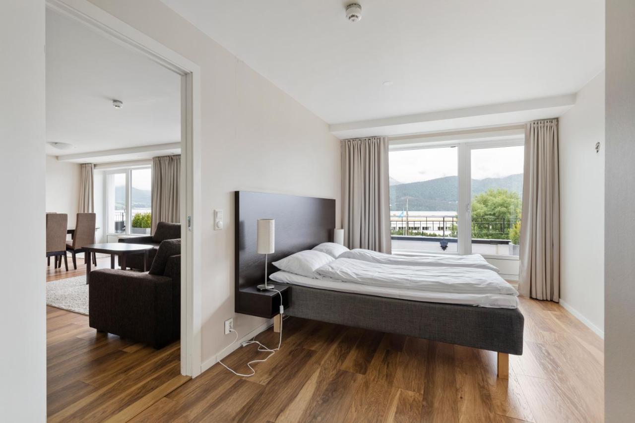 Aursnes Hotell Sykkylven المظهر الخارجي الصورة